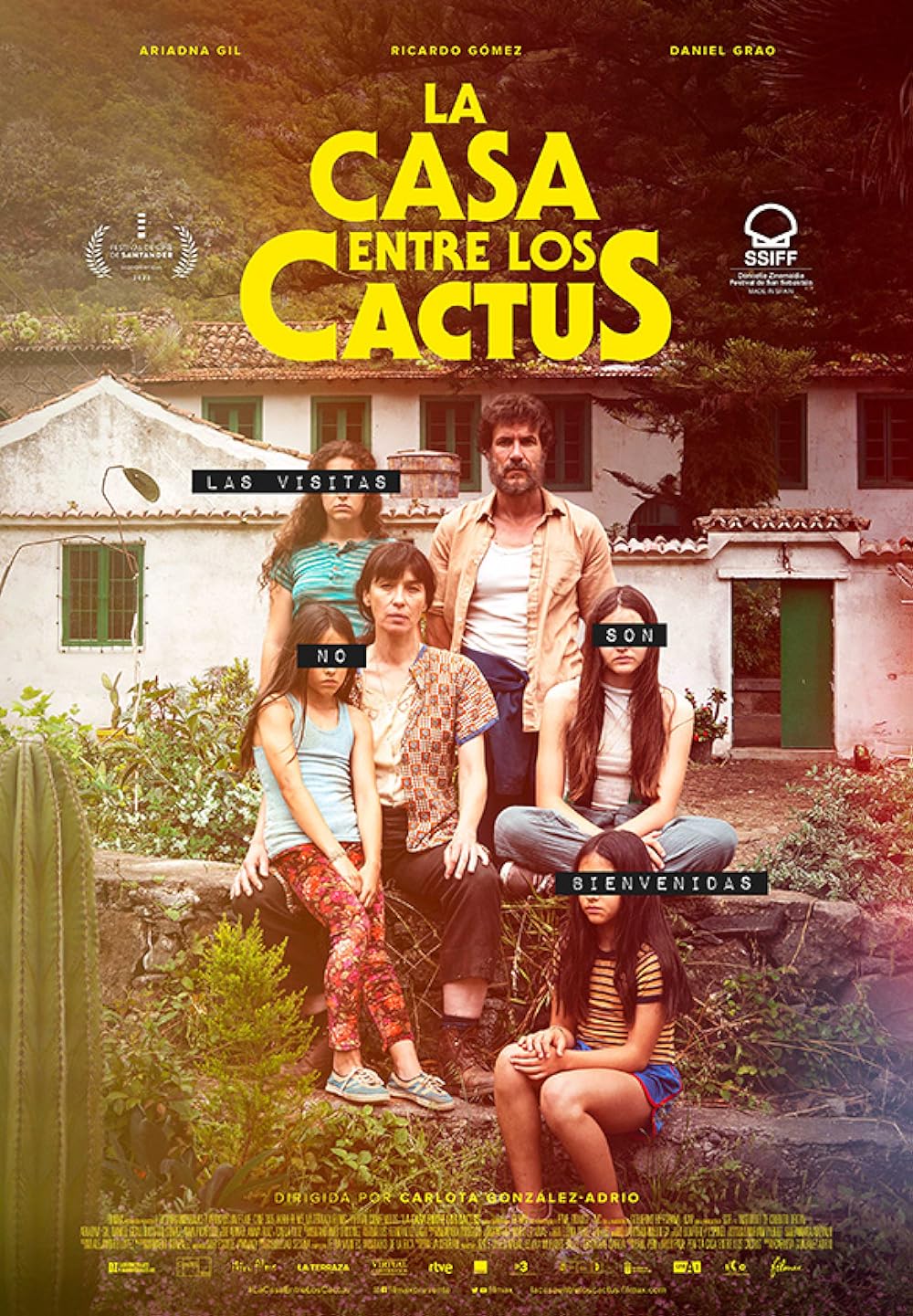 The House Among the Cactuses (La casa entre los cactus) (Spanish)